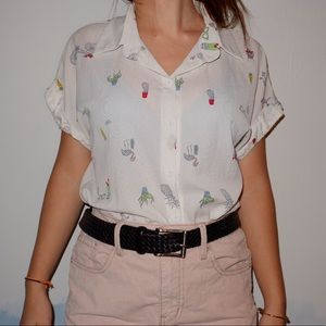 White button up short sleeve blouse